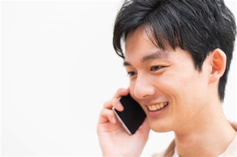 既婚 男性 本気 line|既婚男性が本気になったらどうなる？20の特徴や行動でチェック.